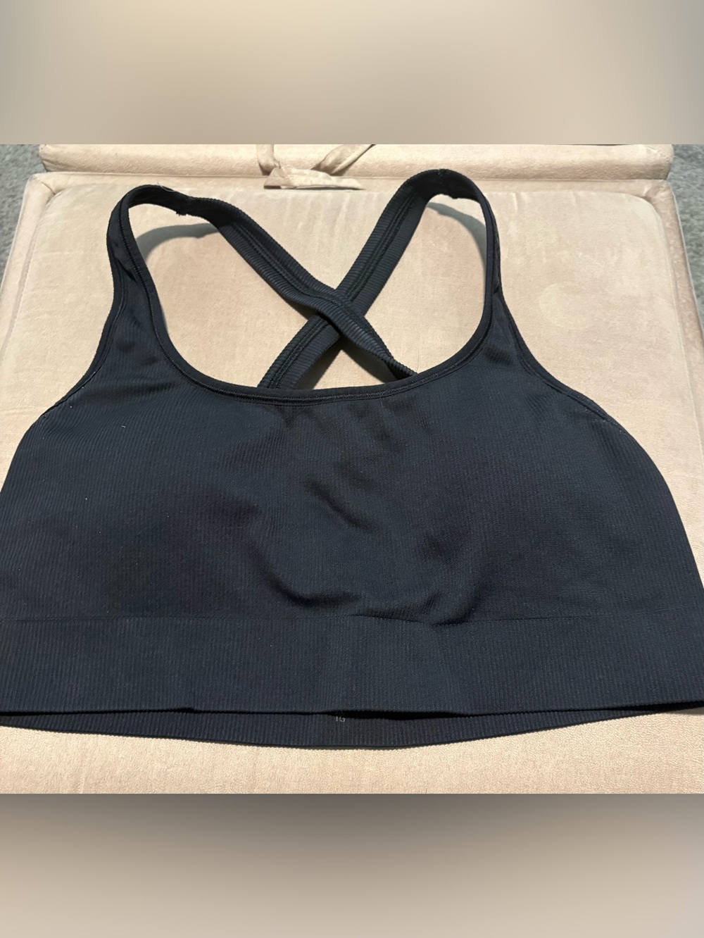 Athleta Ribbed Black Cross-Back Seamless Bralette